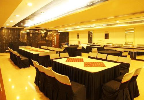 لوديانا Hotel Silver Stone المظهر الخارجي الصورة
