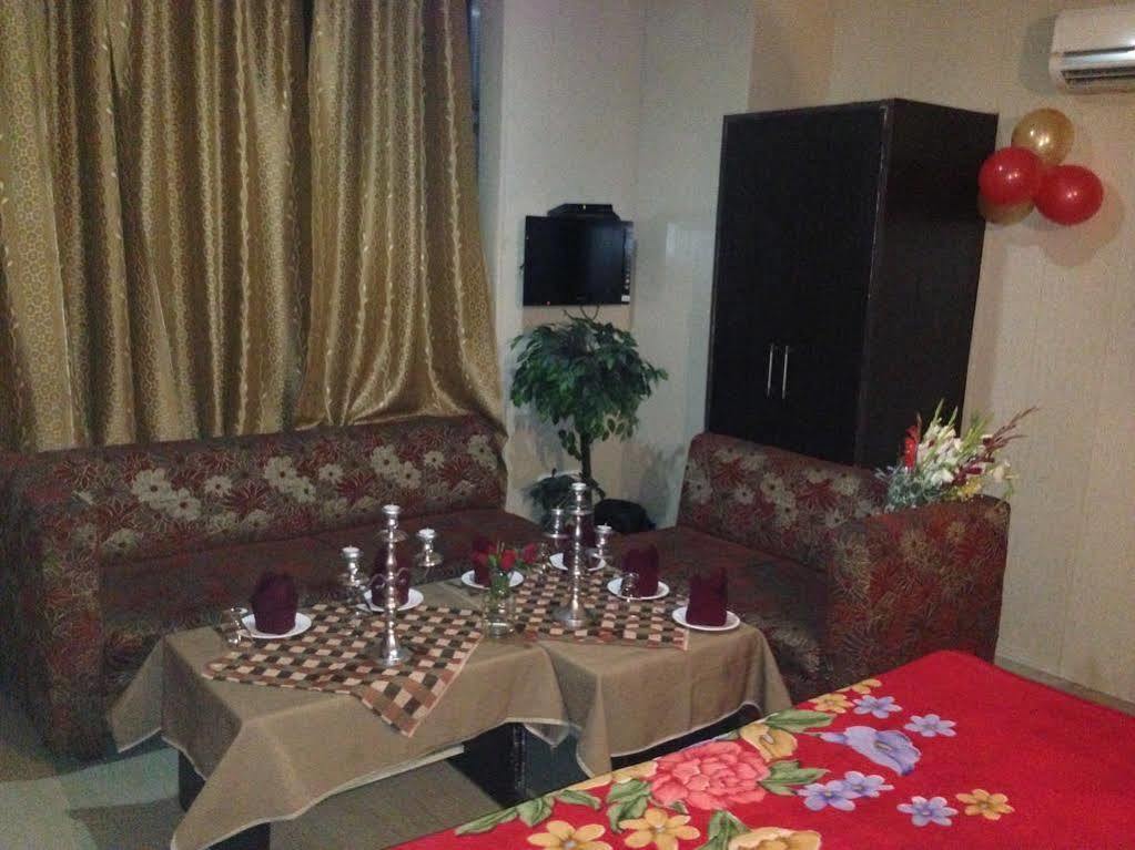 لوديانا Hotel Silver Stone المظهر الخارجي الصورة